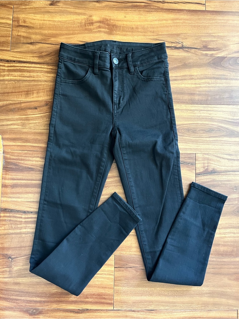 American Eagle Hi Rise Jeans